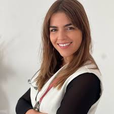 Dr.ª Lia Carvalhal